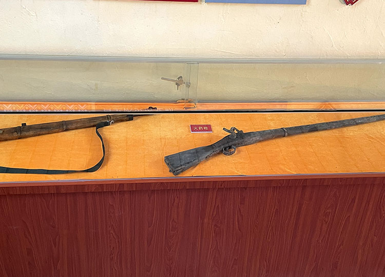 革命先辈们用过的火药枪