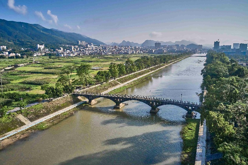 连南县三江河景色