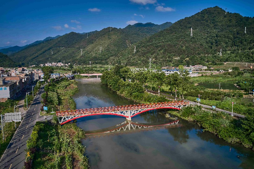 连南县三江河景色