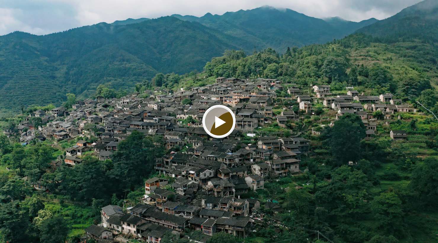 连南县三排镇南岗千年瑶寨，国家4A级景区