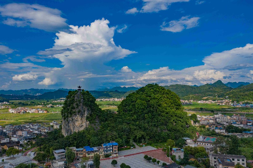 连南县三江镇石泉公园，猫公山