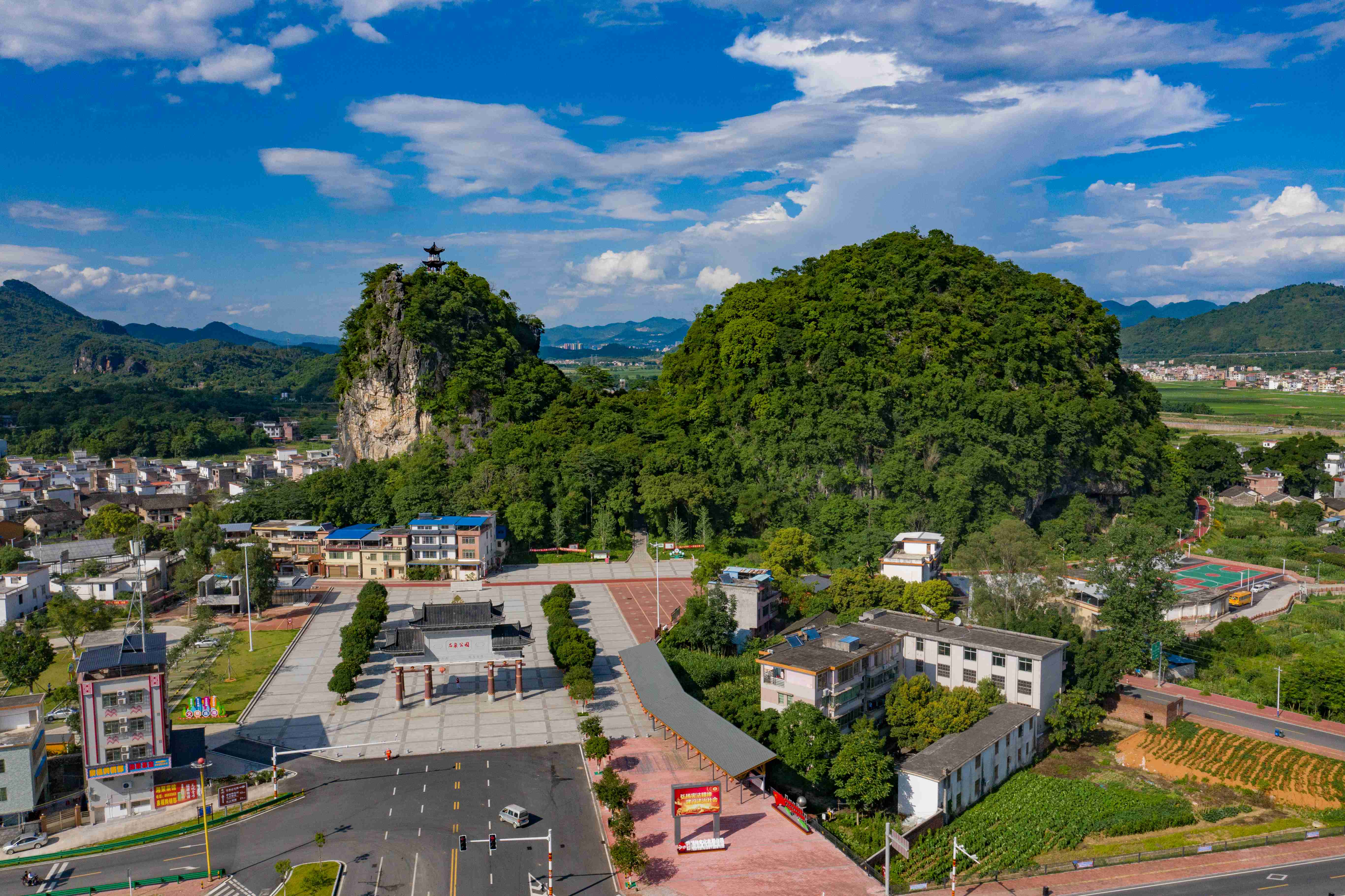 连南县三江镇石泉公园，猫公山