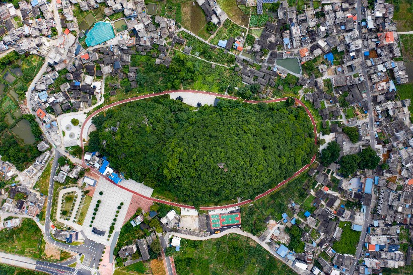 连南县三江镇石泉公园，猫公山