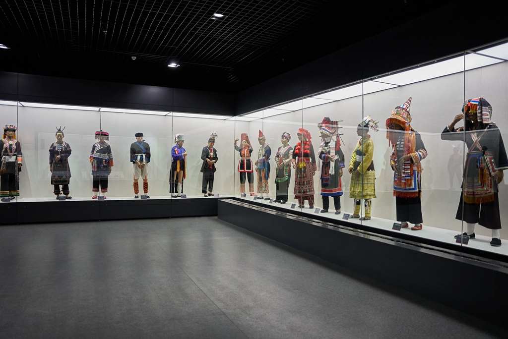 中国广东瑶族博物馆展厅内部