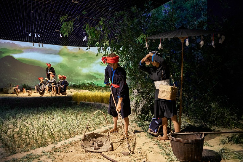 中国广东瑶族博物馆展厅内部