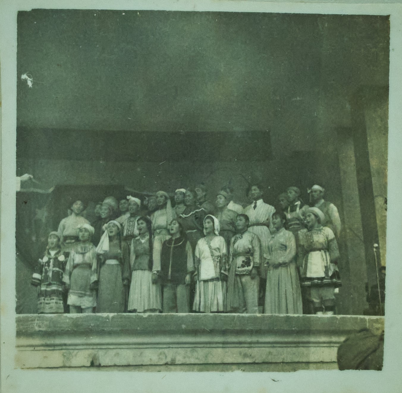 成立一周年纪念大会