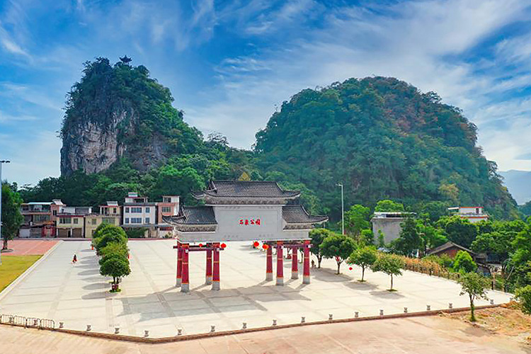 香花村—省地干所里中共党员学习活动遗址