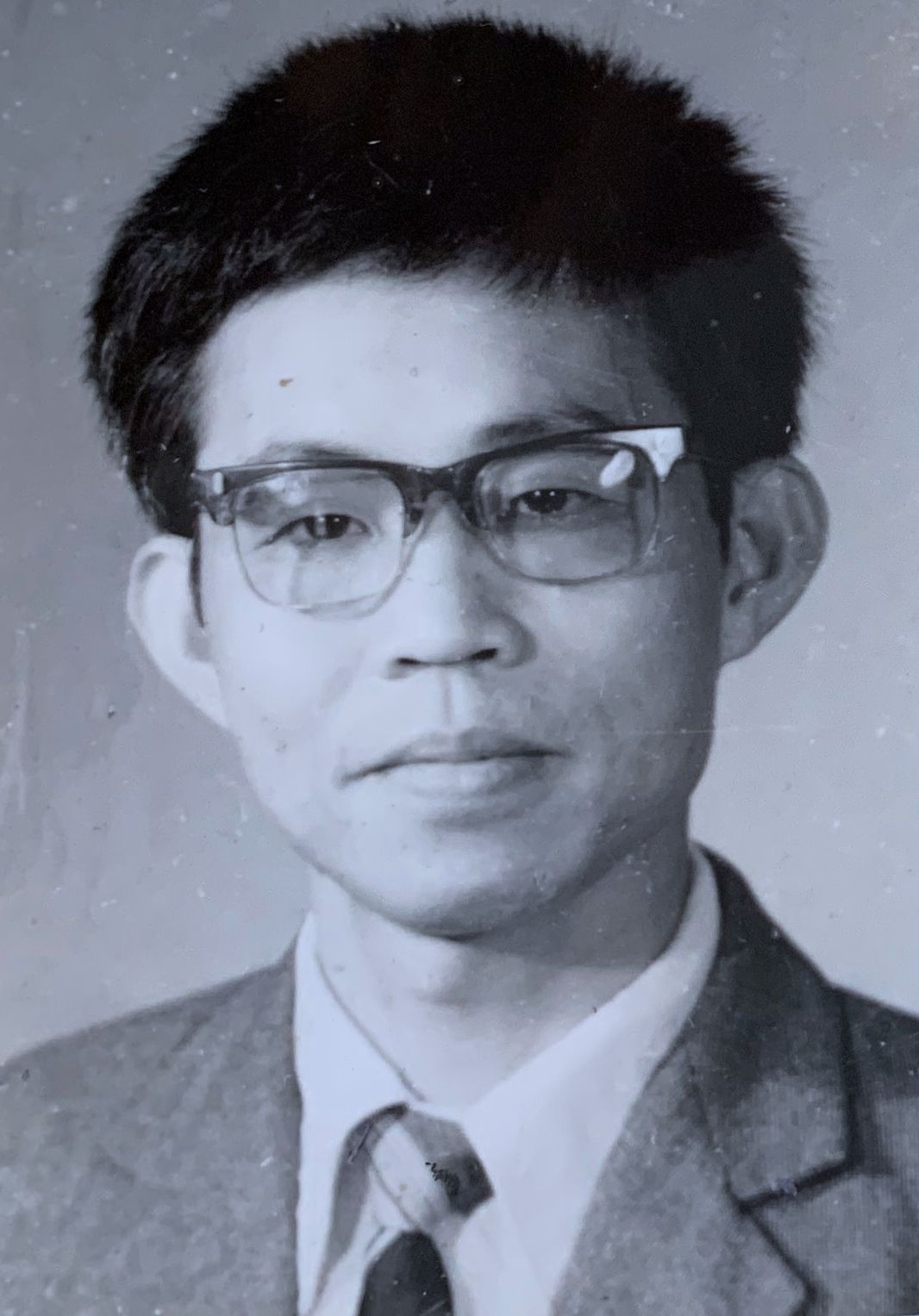 黄沛祥一同志文字介绍